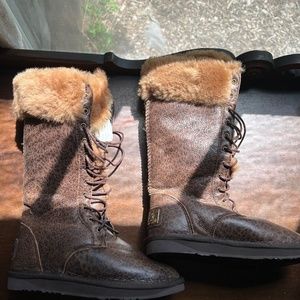 Barely worn Australia Luxe Collective cheetah print boots